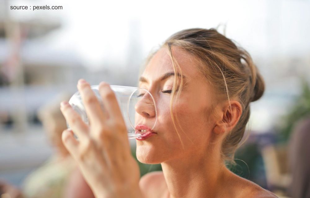 Berapa Liter Air Mineral Idealnya Diminum Setiap Hari? – AQUVIVA