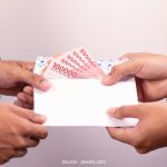 Rahasia Besar Zakat : Berkah Melimpah dari Harta yang Dibagikan